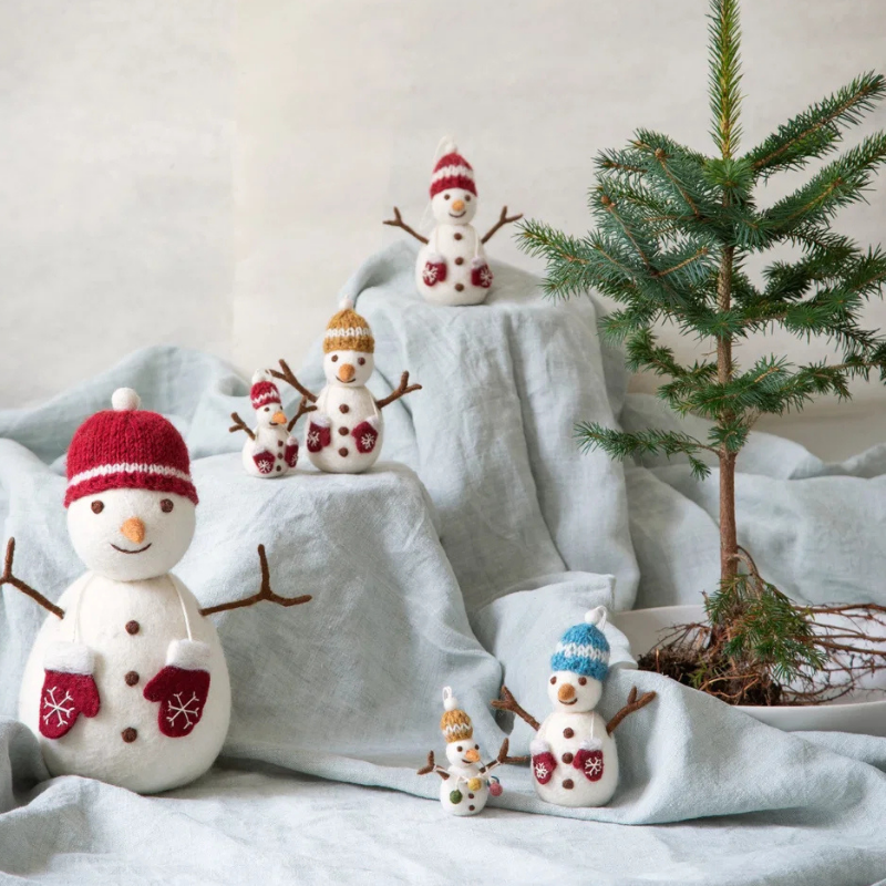 Snowman with Hat and Mittens Christmas Ornament by Én Gry &amp; Sif
