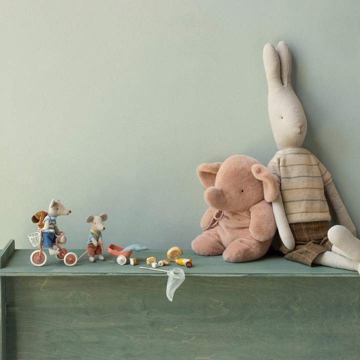 Safari Friends, Elephant Plush | Medium by Maileg