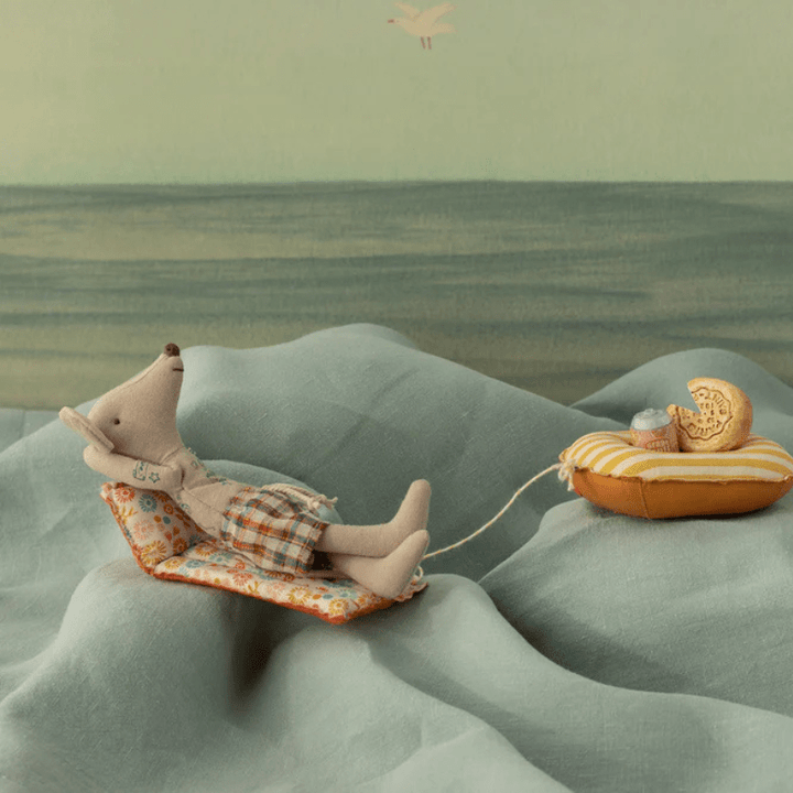 Beach mice, Dad with Air Mattress | Beach Collection by Maileg - Maude Kids Decor