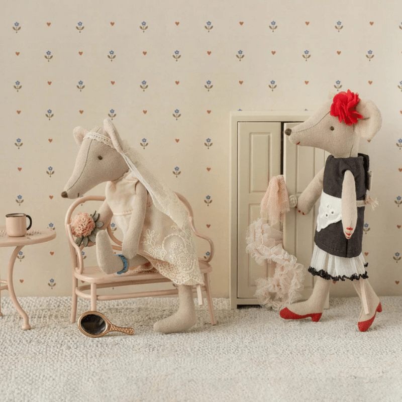 Beautician Mouse, Mum by Maileg - Maude Kids Decor