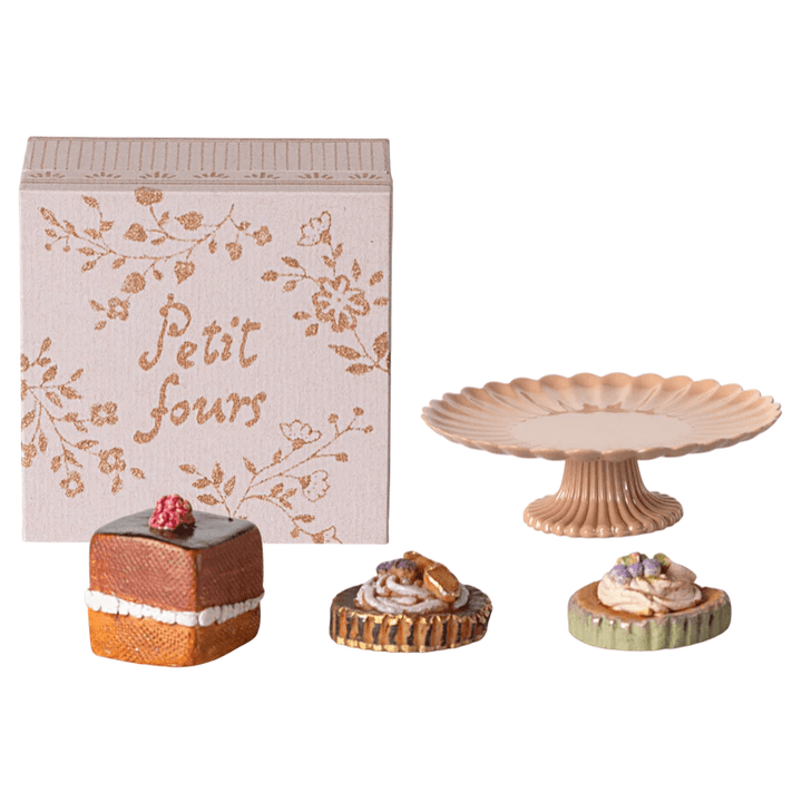 Cakes and Cakestand, Miniature by Maileg - Maude Kids Decor