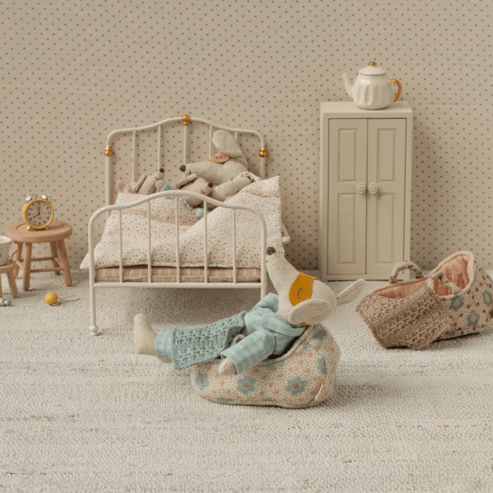 Carry Cot, Baby Mouse by Maileg - Maude Kids Decor