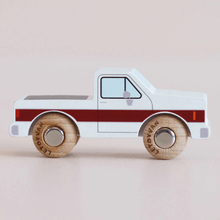 Charlie Wood Car by Le Toy Van - Maude Kids Decor