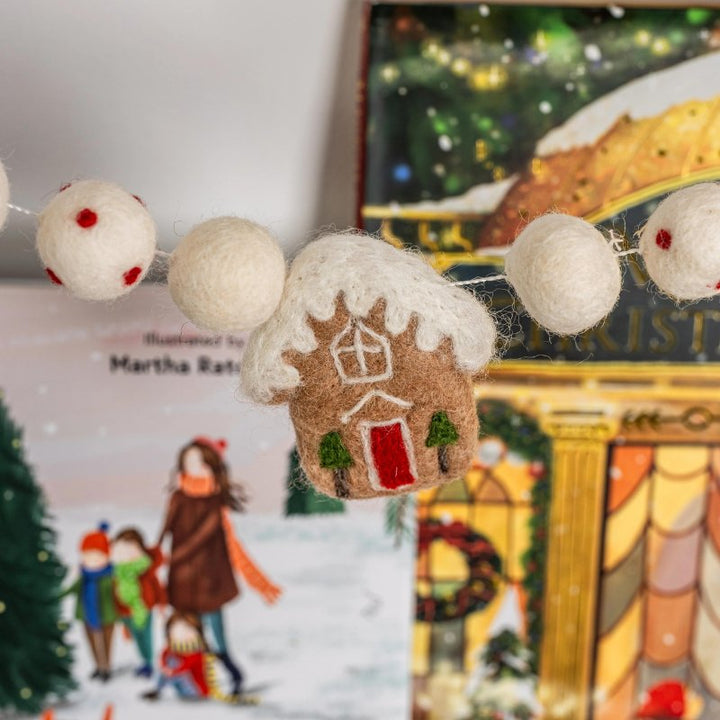 Gingerbread Houses Christmas Felt Garland by Lil&