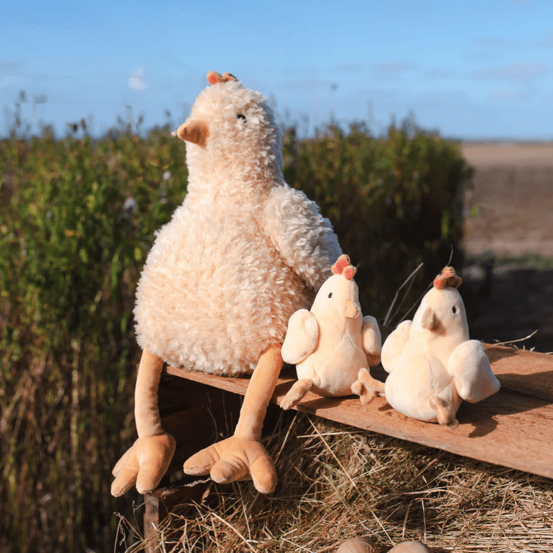 Harriet the Hen by Nana Huchy - Maude Kids Decor