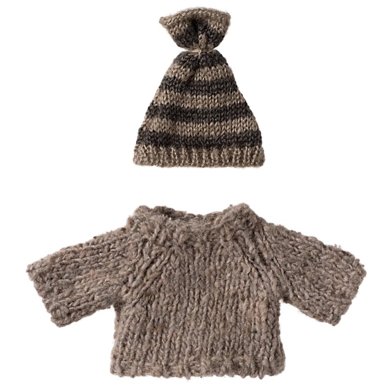 Knitted Sweater and Hat | Mouse by Maileg - Maude Kids Decor