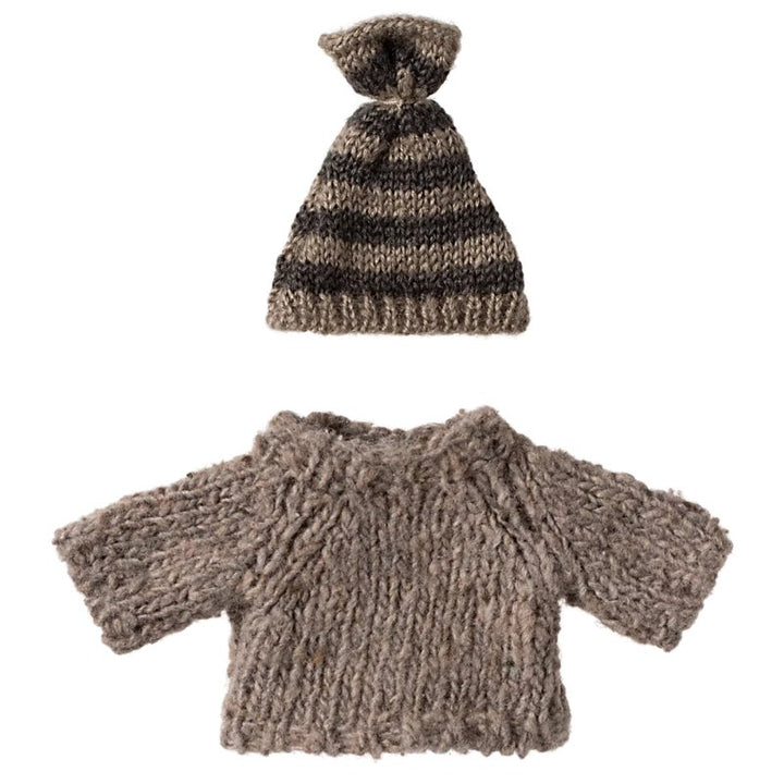 Knitted Sweater and Hat | Mouse by Maileg - Maude Kids Decor