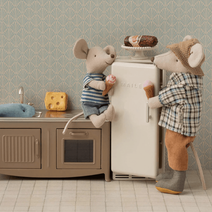 Metal Fridge, Mouse | Off White by Maileg - Maude Kids Decor