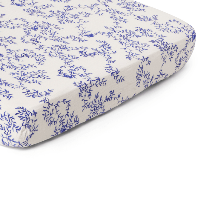 Muslin Fitted Crib Sheet | Jardim by Garbo &amp; Friends - Maude Kids Decor