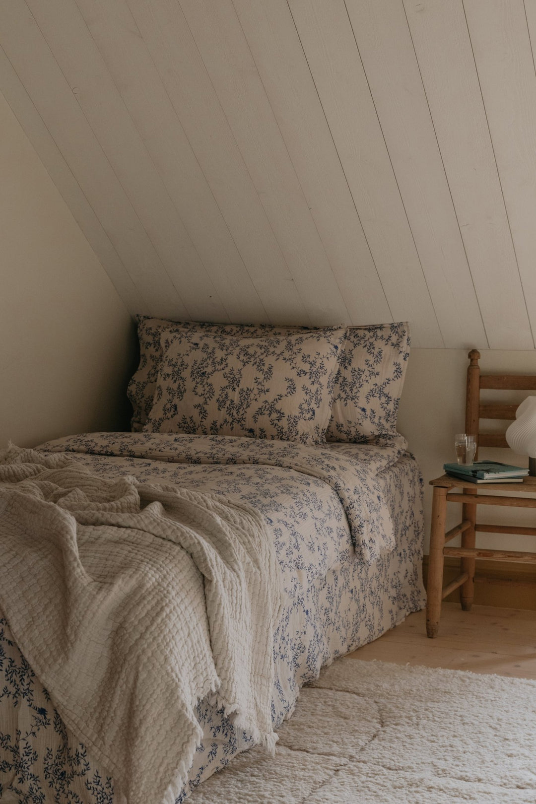 Muslin Fitted Single Sheet | Jardim by Garbo &amp; Friends - Maude Kids Decor