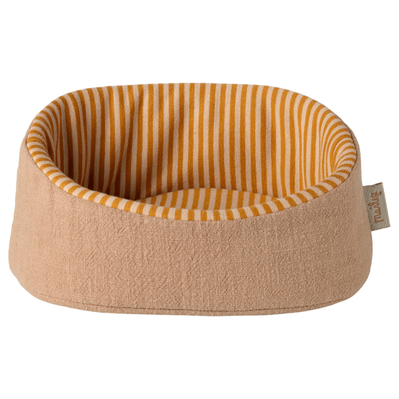 Pet Basket by Maileg - Maude Kids Decor