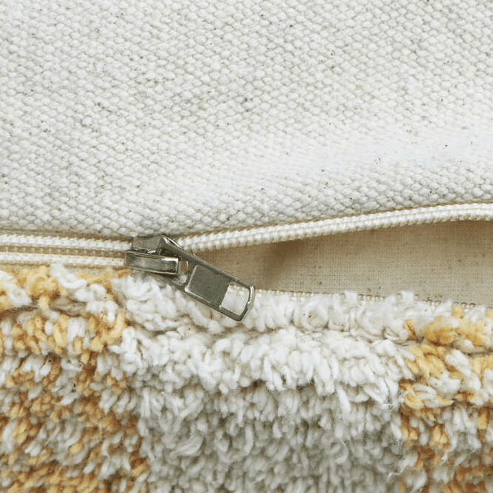 Pouf Vichy by Lorena Canals - Maude Kids Decor