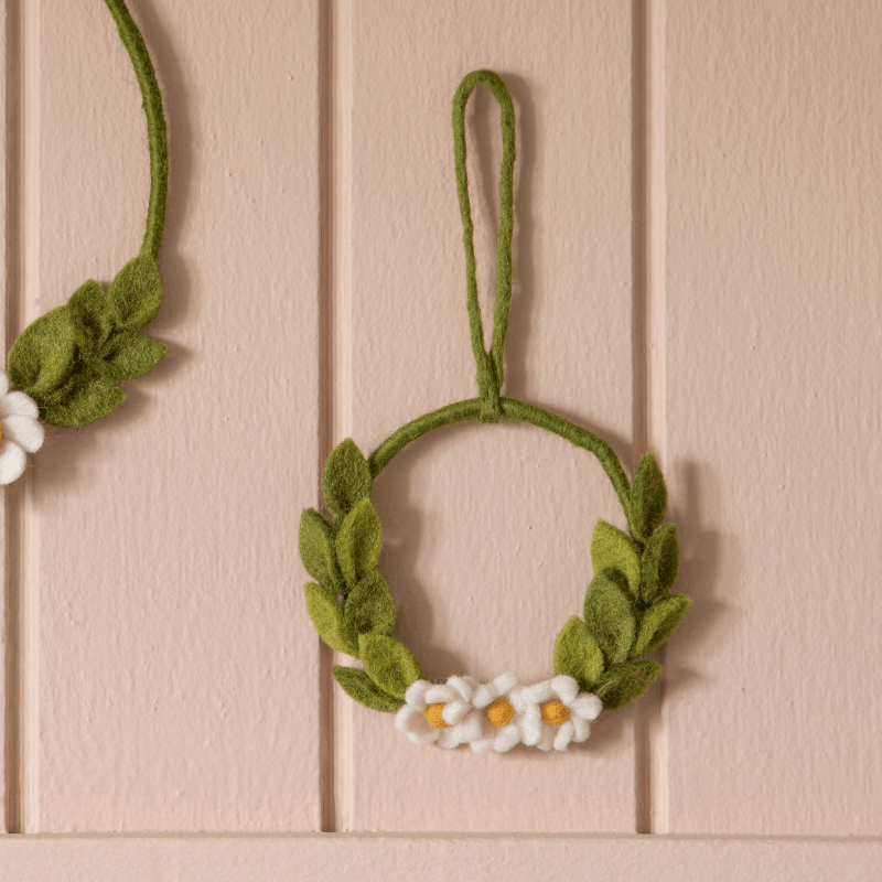 Simple Flower Wreath by Én Gry & Sif - Maude Kids Decor