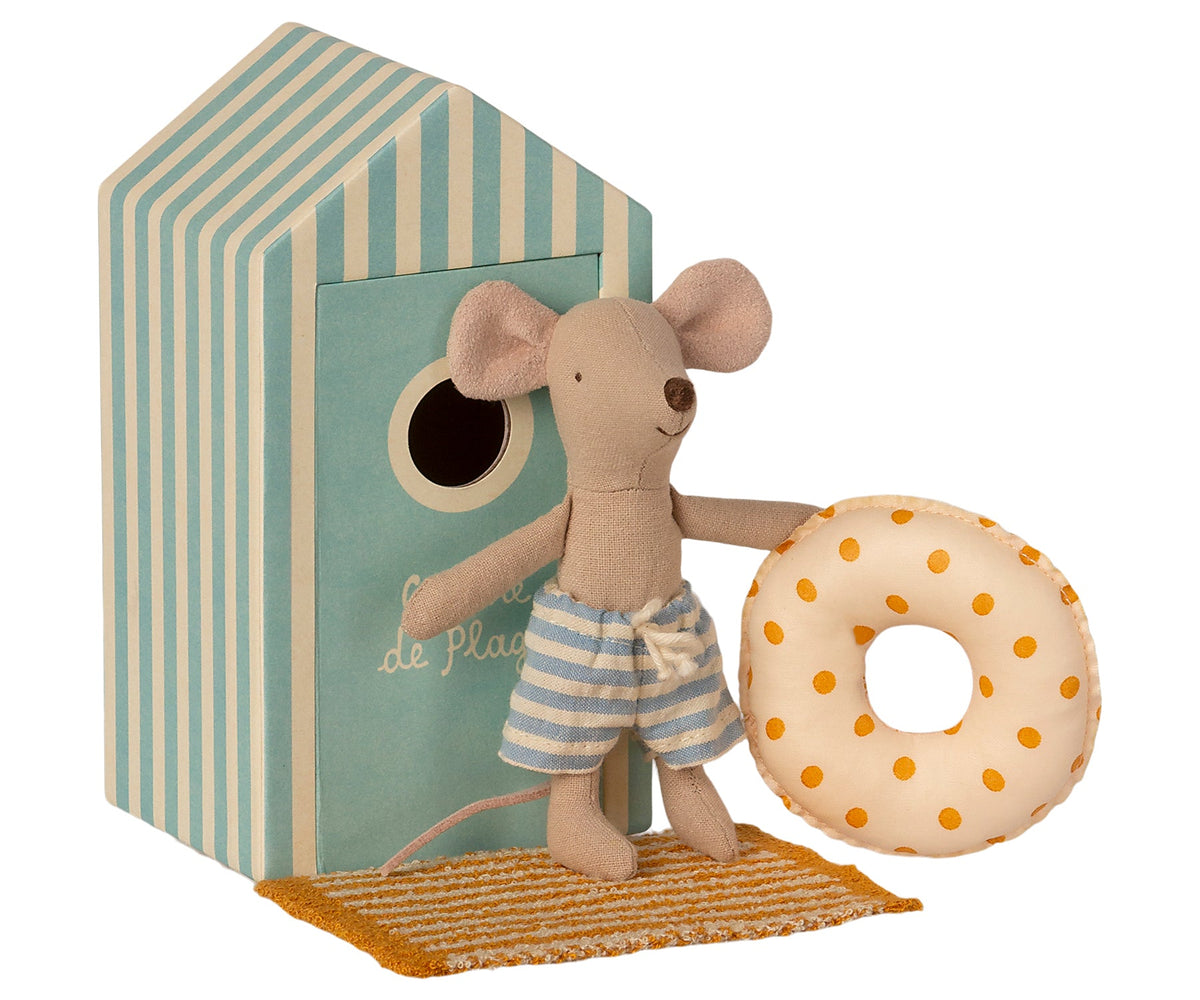 Beach mice, Little Brother in Cabin de Plage | Beach Collection by Maileg - Maude Kids Decor