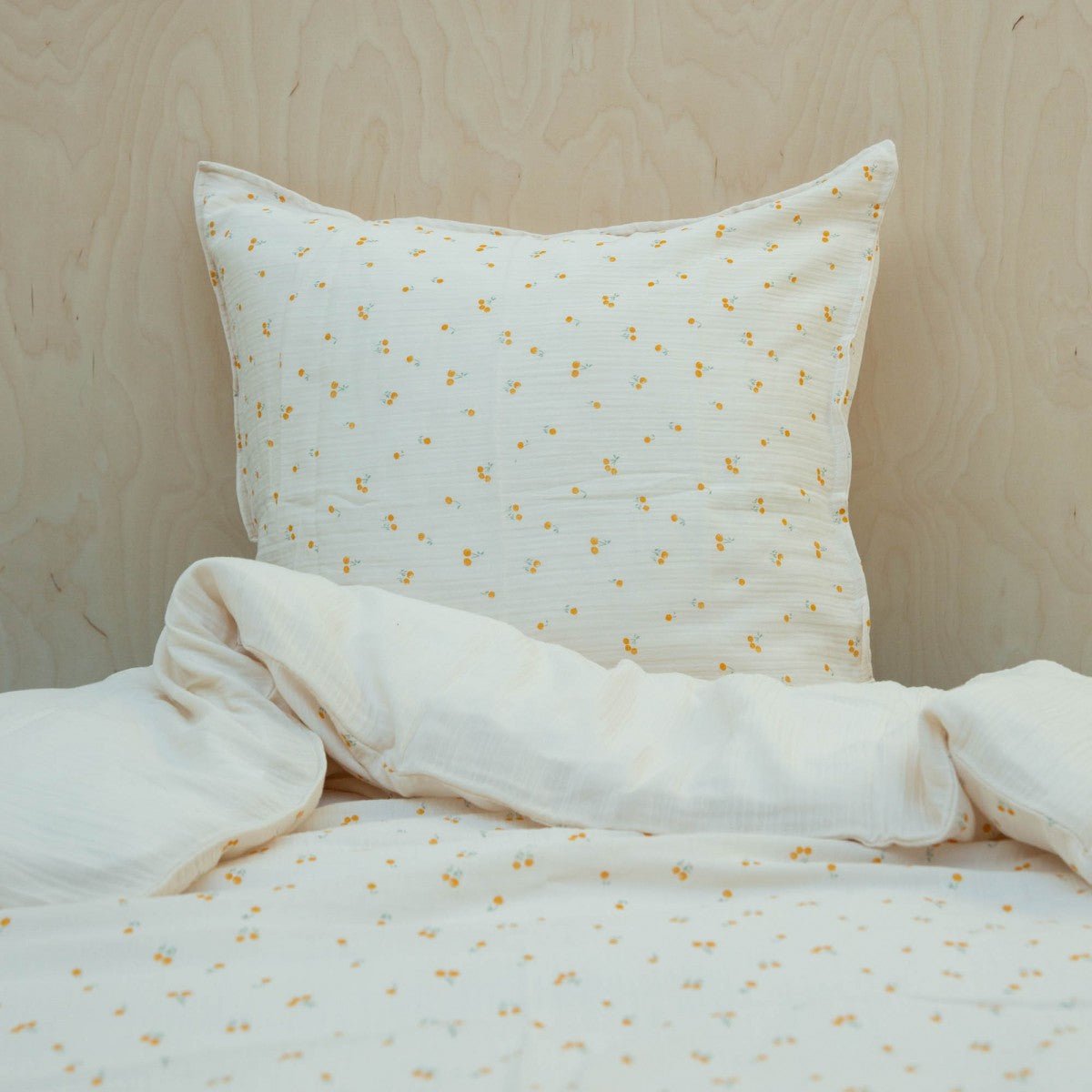 Blossom Single Bed Set by Gabrielle Paris