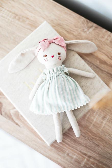 Bopsy Bunny by Alimrose