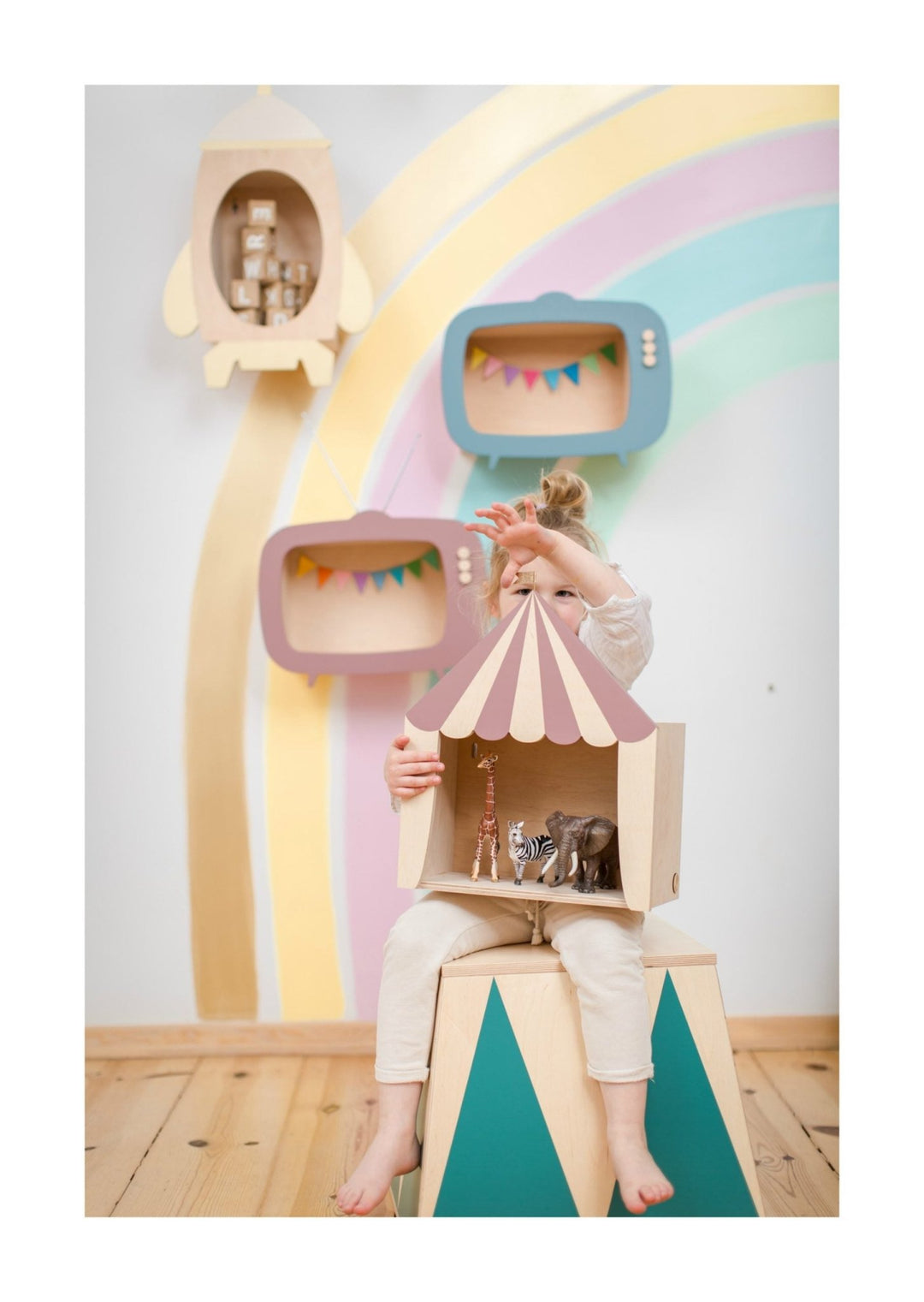 Circus Shelf "The Big Top" | Dusty Rose by Up! Warsaw - Maude Kids Decor
