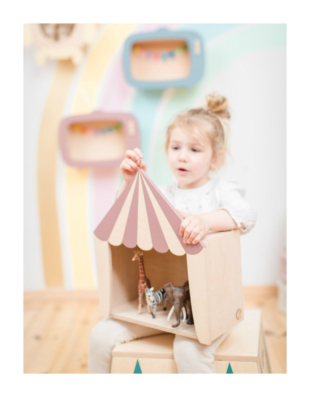 Circus Shelf "The Big Top" | Dusty Rose by Up! Warsaw - Maude Kids Decor