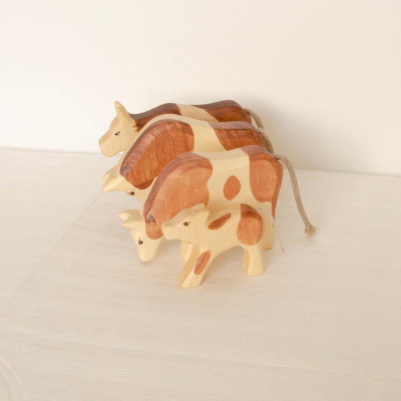 Cow Wooden Figurine | Eating by HolzWald - Maude Kids Decor