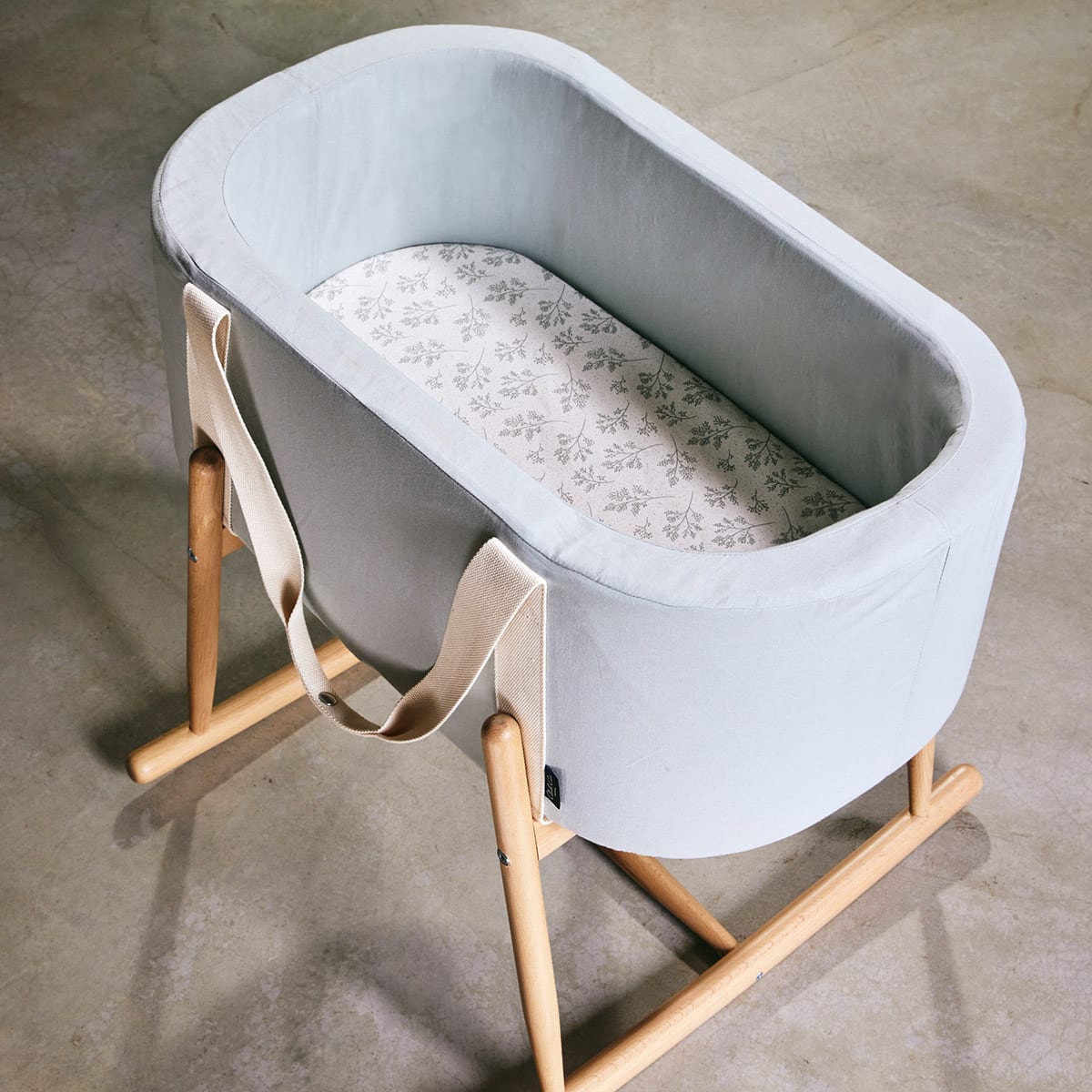Fitted Sheet for the KUKO Moses Basket and KUMI Bassinet by Charlie Crane - Maude Kids Decor