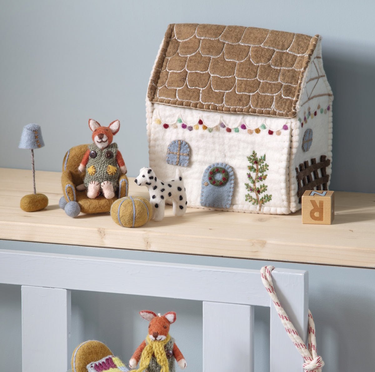 Fox House with Christmas Light Garland by Én Gry & Sif - Maude Kids Decor