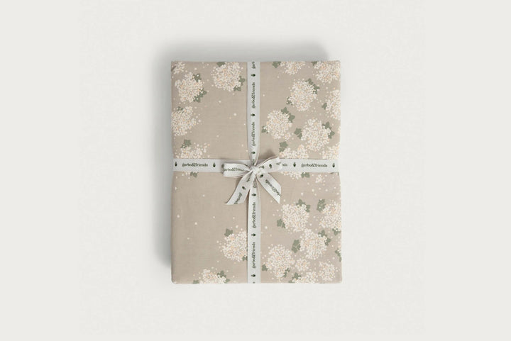 Percale Fitted Single Sheet | Dogwood by Garbo &amp; Friends - Maude Kids Decor