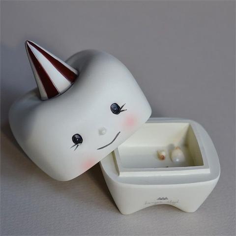 Tooth Box by Konges Sløjd - Maude Kids Decor