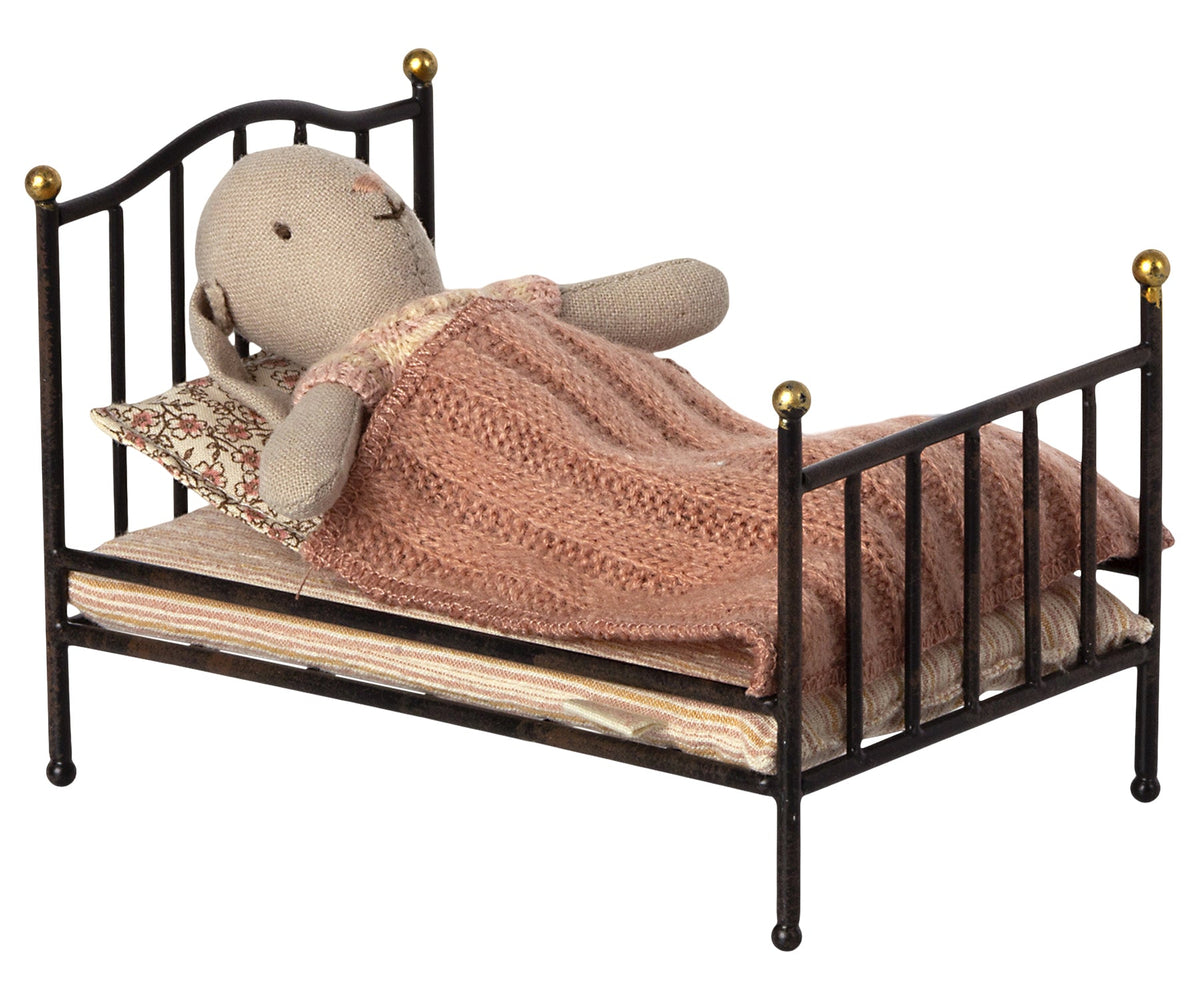 Vintage Bed, Mouse | Royal Collection by Maileg - Maude Kids Decor