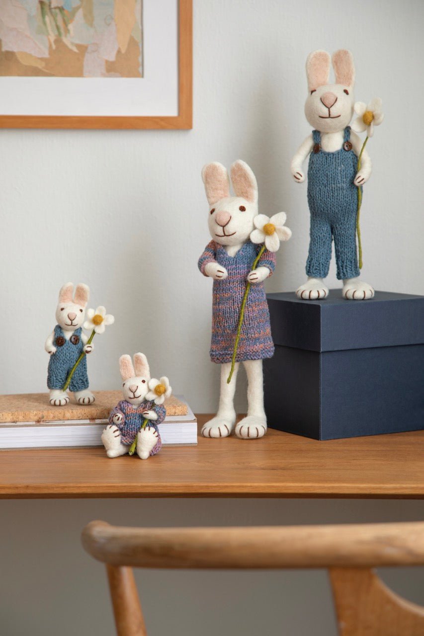 White Bunny with Blue Pants and Marguerite by Én Gry & Sif - Maude Kids Decor